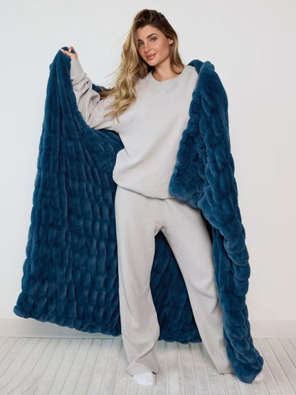 Bellune Dreamer Blanket — Blue Hour